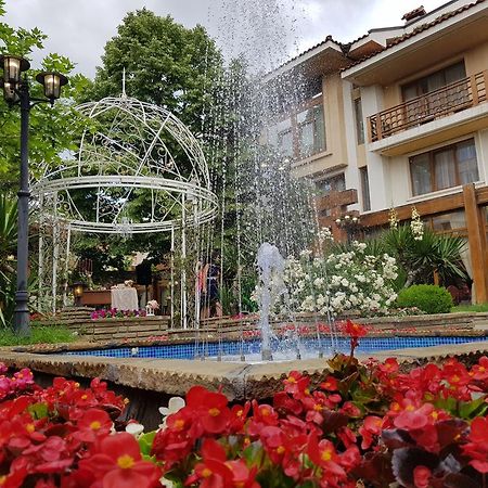 Bozukova House Hotell Sliven Exteriör bild