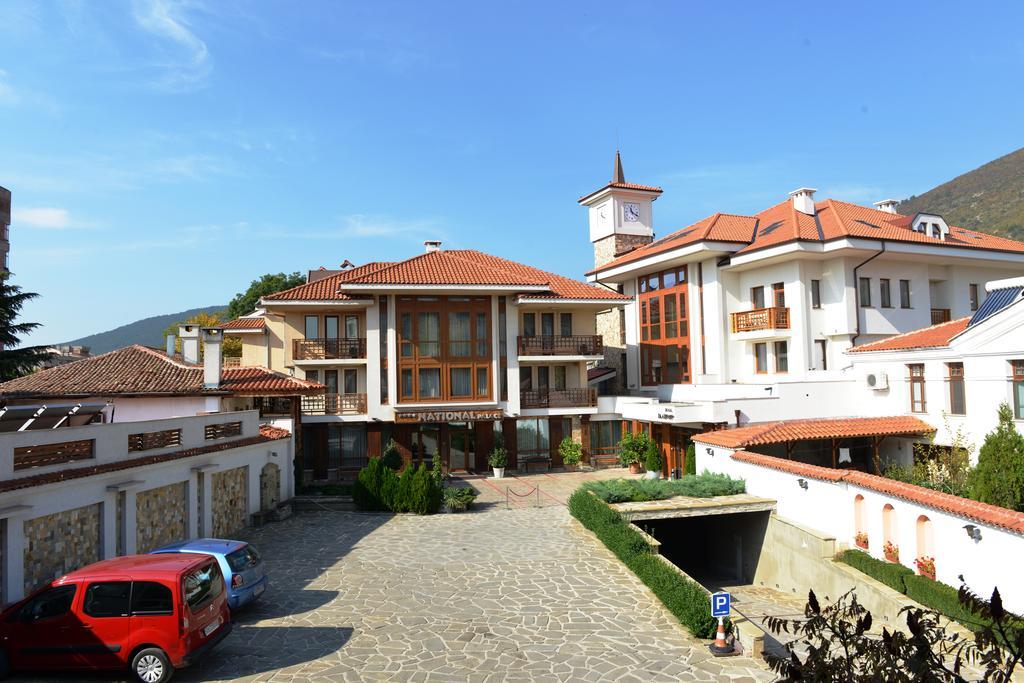 Bozukova House Hotell Sliven Exteriör bild